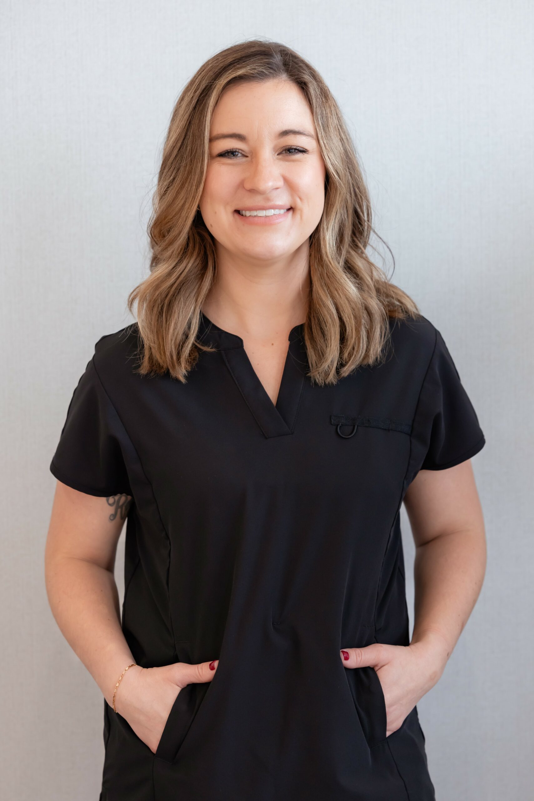 photo of a female dental assistant